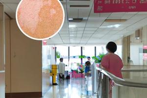 用完他克莫司有小红点